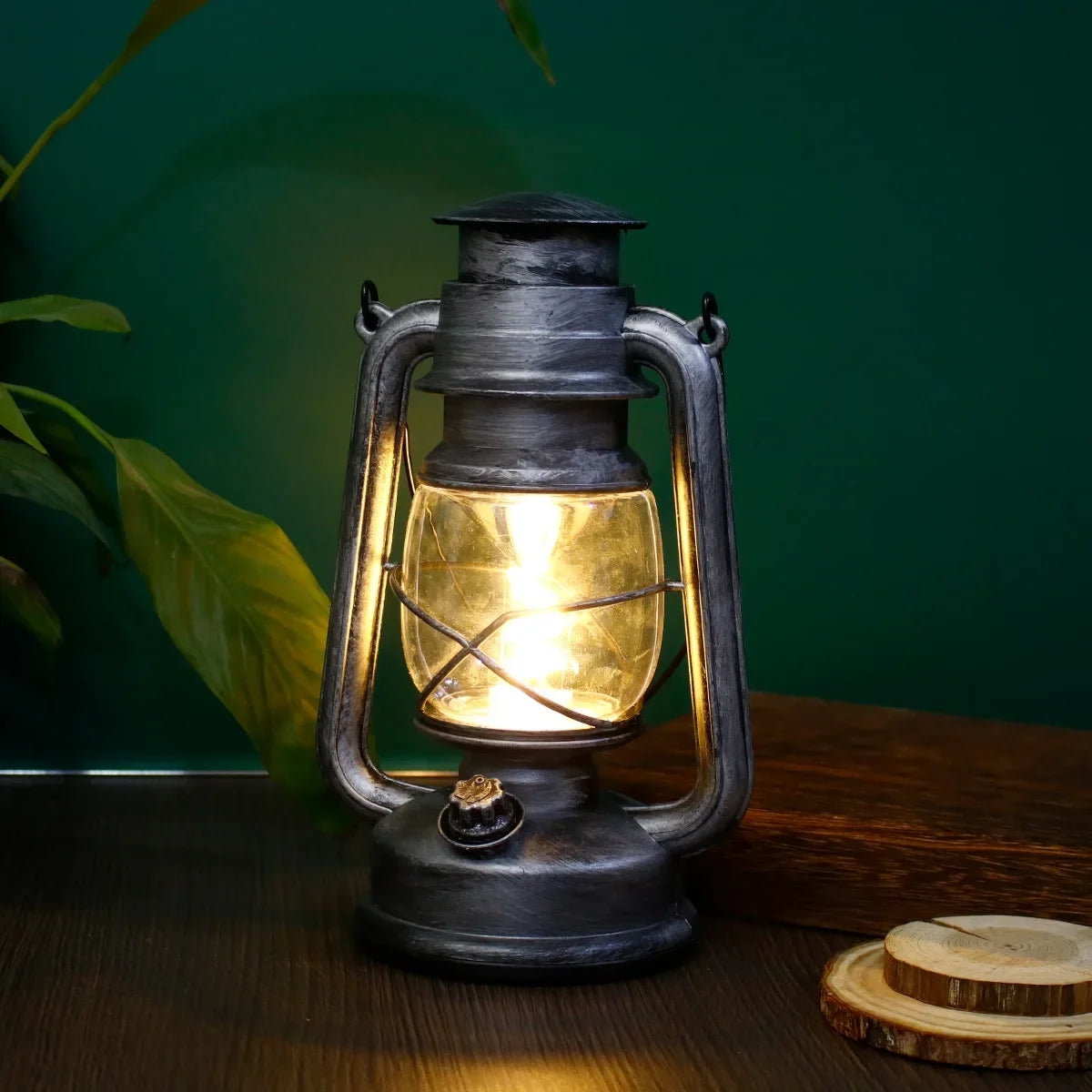 Retro LED Camping Light - Waterproof Outdoor Lantern Lamp