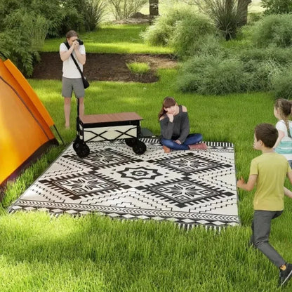 Outdoor Carpet - Modern Geometric Design