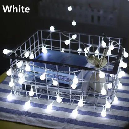 LED Ball Wreath String Lights - USB/Battery Powered