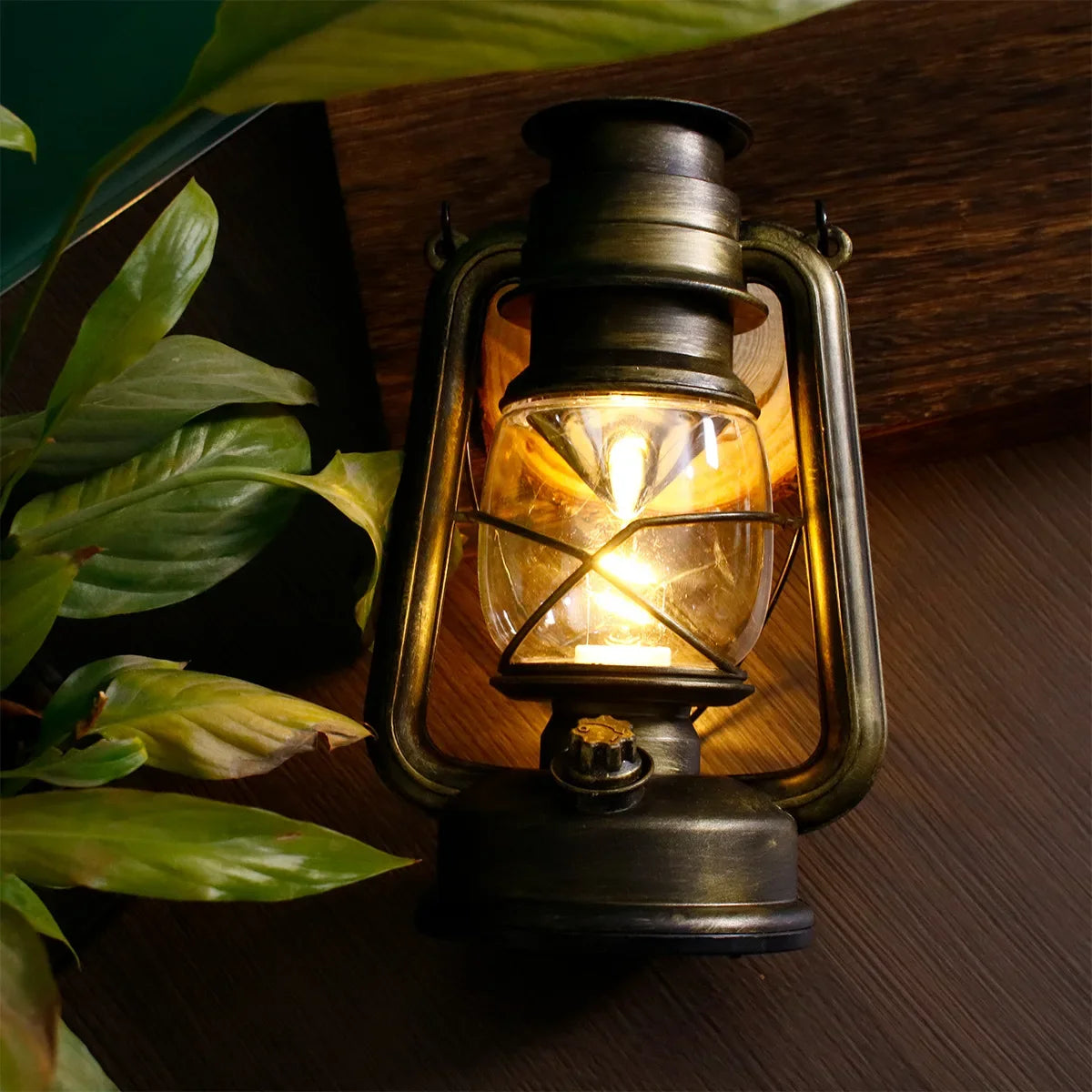 Retro LED Camping Light - Waterproof Outdoor Lantern Lamp