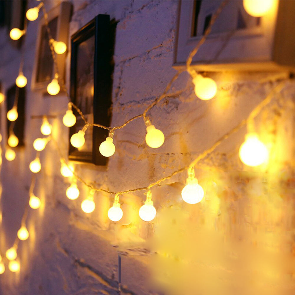 LED Ball Wreath String Lights - USB/Battery Powered